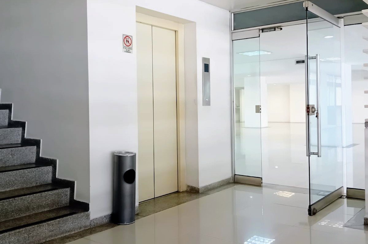 Edificio Martha Cecilia Oficina 301 - Imagen 9